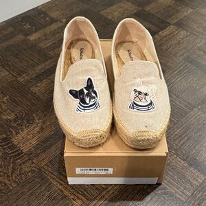 Soludos French Bulldog Embroidered Espadrilles